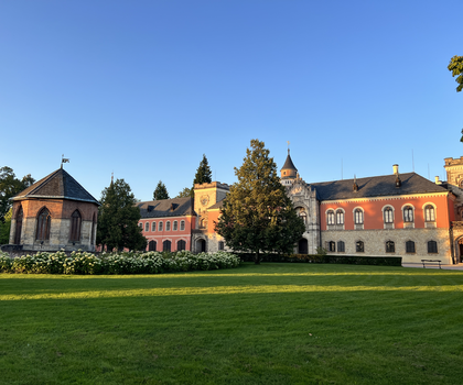 Sychrovský zámek